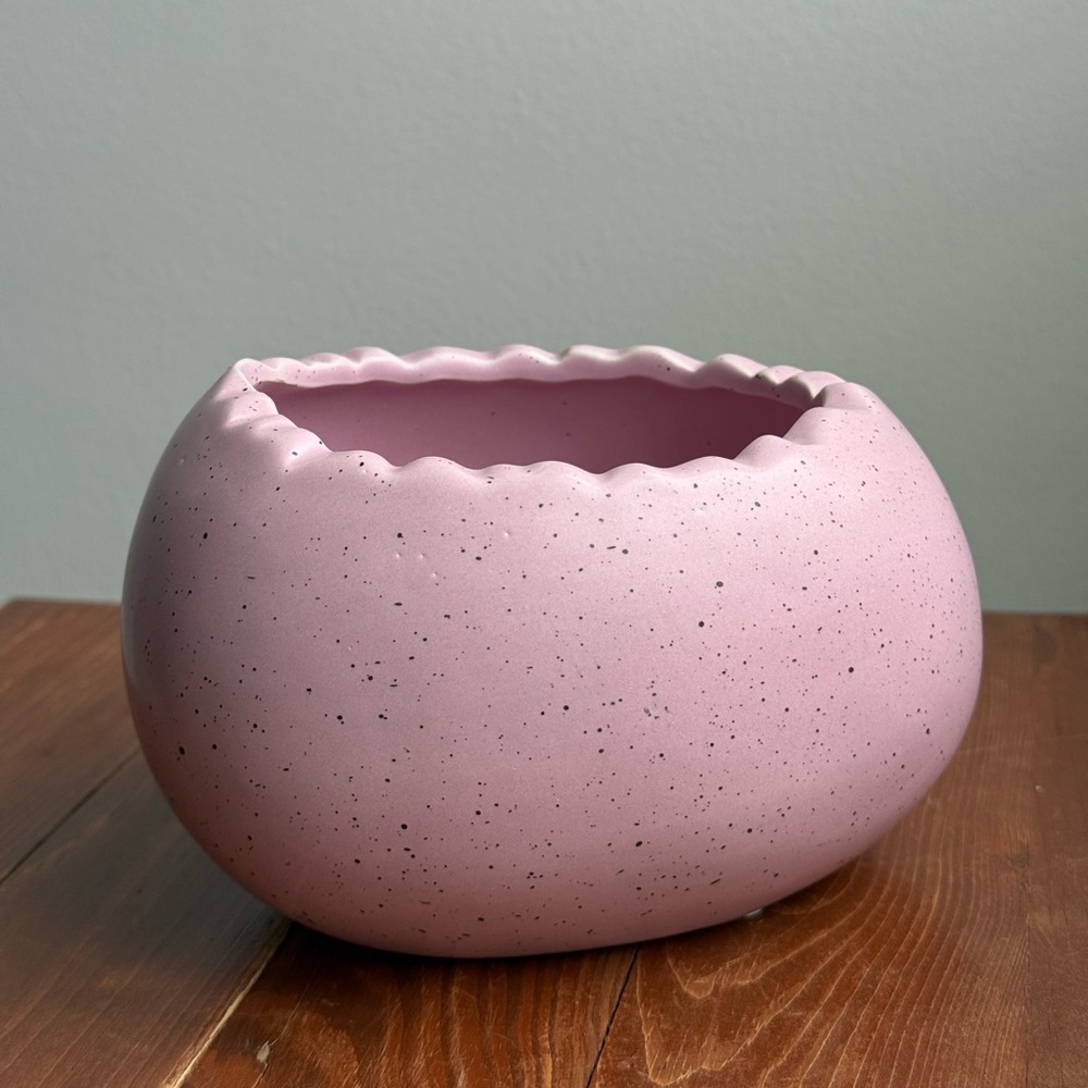 Ceramic Vintage Cracked Easter Egg Speckled Pink Flower Planter Pot Spring Decor